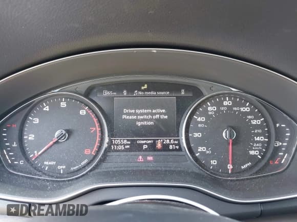 ✅ 2023 Audi Q5 Premium • VIN: WA1ABAFY8P2189281 • Лот: 42518137. Опубликован ранее на IAAI с пробегом 10 558 миль. Бесплатный доступ к архиву аукционных продаж из США и подробный отчёт об истории автомобиля на DreamBid. Изображение 7.