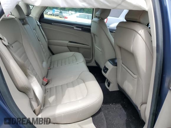 ✅ 2018 Ford Fusion SE • VIN: 3FA6P0PU8JR244548 • Lot: 63023195. Listed on Copart with 68,142 mi. Free auction sales archive from the USA and detailed vehicle history report at DreamBid. Image 10.