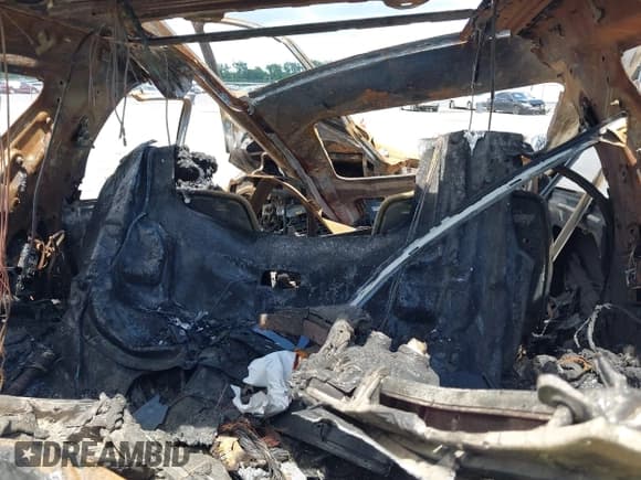 ✅ 2023 Hyundai Palisade Calligraphy • VIN: KM8R74GE8PU507674 • Лот: 39712191. Опубликован ранее на IAAI с пробегом Не указан. Бесплатный доступ к архиву аукционных продаж из США и подробный отчёт об истории автомобиля на DreamBid. Изображение 8.