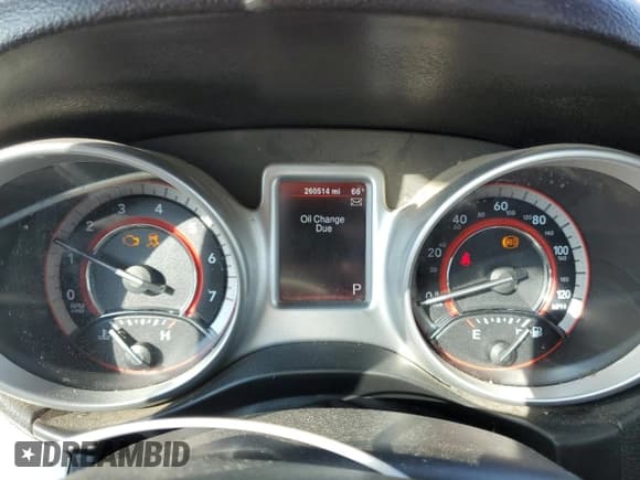 ✅ 2014 Dodge Journey American Value • VIN: 3C4PDCAB8ET259186 • Lot: 86645815. Wystawiony na Copart z przebiegiem 206 514 mil. Bezpłatny archiwum sprzedaży aukcyjnych z USA i szczegółowy raport historii pojazdu na DreamBid. Zdjęcie 9.