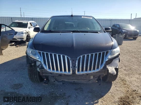 ✅ 2013 Lincoln MKX • VIN: 2LMDJ6JK9DBL17300 • Lot: 85756695. Listed on Copart with 178,745 mi. Free auction sales archive from the USA and detailed vehicle history report at DreamBid. Image 5.
