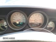 ✅ 2010 Dodge Challenger SRT-8 • VIN: 2B3CJ7DW4AH175027 • Lot: 83244964. Wystawiony na Copart z przebiegiem 148 338 mil. Bezpłatny archiwum sprzedaży aukcyjnych z USA i szczegółowy raport historii pojazdu na DreamBid. Zdjęcie 9.