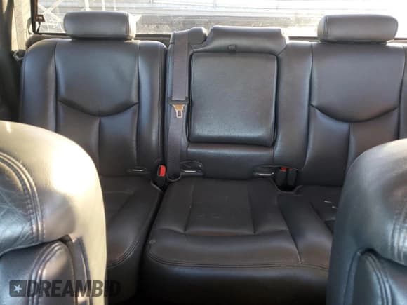 ✅ 2004 Chevrolet Silverado 1500 LS • VIN: 2GCEK13T941382163 • Lot: 84823424. Wystawiony na Copart z przebiegiem 207 003 mil. Bezpłatny archiwum sprzedaży aukcyjnych z USA i szczegółowy raport historii pojazdu na DreamBid. Zdjęcie 10.