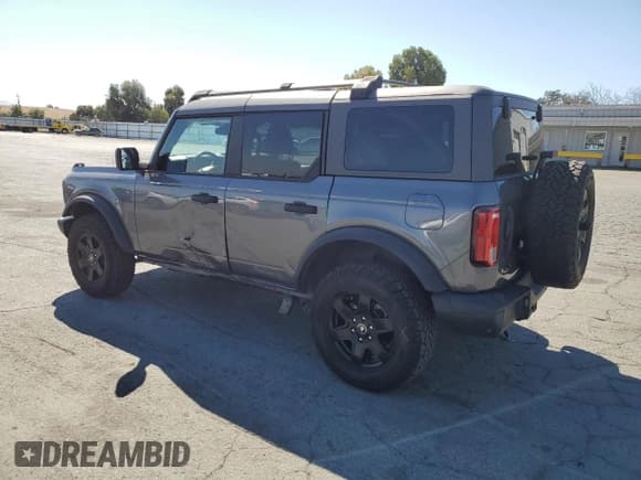 ✅ 2024 Ford Bronco Black Diamond • VIN: 1FMEE1BP6RLA09901 • Lot: 70546205. Listed on Copart with 18,405 mi. Free auction sales archive from the USA and detailed vehicle history report at DreamBid. Image 2.