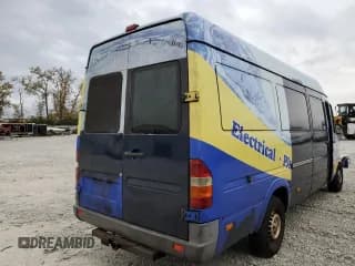 ✅ 2004 Dodge Sprinter • VIN: WD2PD744545699979 • Lot: 78576914. Listed on Copart with Not provided. Free auction sales archive from the USA and detailed vehicle history report at DreamBid. Image 3.