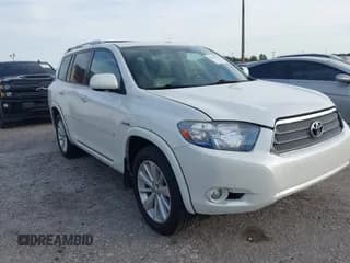 ✅ 2008 Toyota Highlander Limited • VIN: JTEEW44A482011142 • Lot: 43827584. Listed on IAAI with 190,022 mi. Free auction sales archive from the USA and detailed vehicle history report at DreamBid. Image 1.
