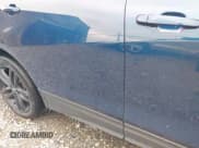 ✅ 2021 Chevrolet Equinox LT • VIN: 3GNAXKEV8ML313863 • Lot: 42895347. Listed on IAAI with 83,408 mi. Free auction sales archive from the USA and detailed vehicle history report at DreamBid. Image 19.