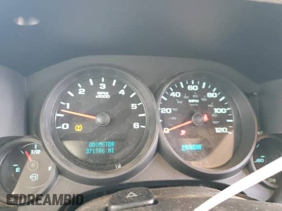 2010 Chevrolet Silverado 1500 Work Truck z VIN 1GCSCPE09AZ126405, wystawiony jako Copart lot #80034505 z przebiegiem 371 786 mil mil oraz Szkoda całkowita • Salvage title. Historia ofert i sprzedaży dostępna na DreamBid. Obrazek 9.