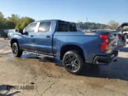 ✅ 2022 Chevrolet Silverado 1500 LT Trail Boss • VIN: 1GCPYFEL3NZ217980 • Lot: 84387215. Wystawiony na Copart z przebiegiem 23 524 mil. Bezpłatny archiwum sprzedaży aukcyjnych z USA i szczegółowy raport historii pojazdu na DreamBid. Zdjęcie 2.