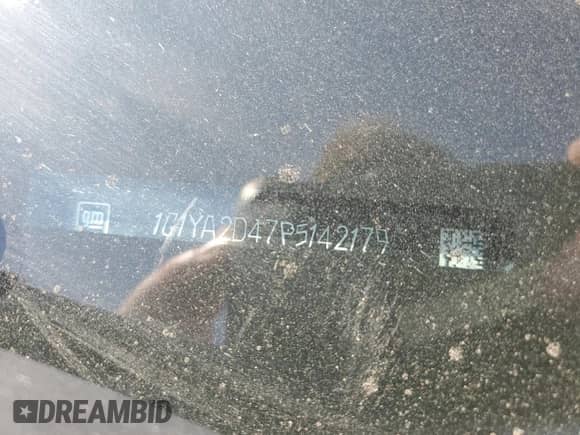 2023 Chevrolet Corvette 1LT z VIN 1G1YA2D47P5142179, wystawiony jako Copart lot #55301135 z przebiegiem Nie podano mil oraz Szkoda całkowita • Salvage title. Historia ofert i sprzedaży dostępna na DreamBid. Obrazek 12.