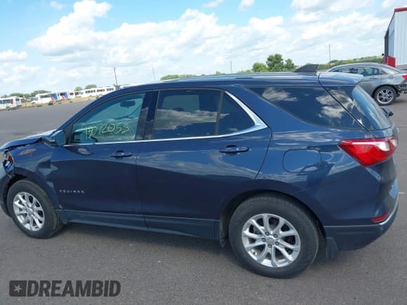 ✅ 2018 Chevrolet Equinox LT • VIN: 3GNAXJEV2JL389648 • Lot: 43072053. Listed on IAAI with 120,749 mi. Free auction sales archive from the USA and detailed vehicle history report at DreamBid. Image 14.