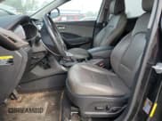 ✅ 2018 Hyundai Santa Fe 2.4L • VIN: 5NMZU3LB0JH088639 • Лот: 53522974. Опубликован ранее на Copart с пробегом 85 263 миль. Бесплатный доступ к архиву аукционных продаж из США и подробный отчёт об истории автомобиля на DreamBid. Изображение 7.