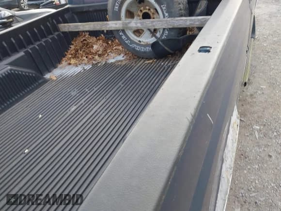 ✅ 1992 Ford F-150 • VIN: 1FTEF14Y5NNA31751 • Лот: 43851731. Опубликован ранее на IAAI с пробегом 138 880 миль. Бесплатный доступ к архиву аукционных продаж из США и подробный отчёт об истории автомобиля на DreamBid. Изображение 8.