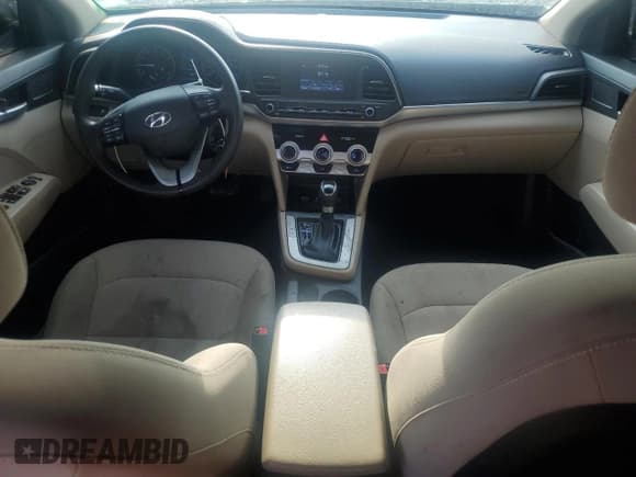 ✅ 2019 Hyundai Elantra SE • VIN: 5NPD74LF7KH497929 • Lot: 60826775. Listed on Copart with 138,911 mi. Free auction sales archive from the USA and detailed vehicle history report at DreamBid. Image 8.