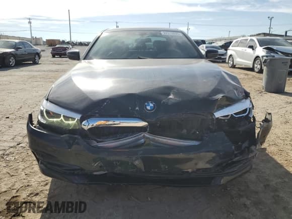 ✅ 2020 BMW 5 Series 530i xDrive • VIN: WBAJR7C09LBP96333 • Lot: 92373035. Listed on Copart with 96,441 mi. Free auction sales archive from the USA and detailed vehicle history report at DreamBid. Image 5.