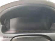 ✅ 2012 Jaguar XJ • VIN: SAJWA1CB5CLV23772 • Lot: 96022505. Wystawiony na Copart z przebiegiem Nie podano. Bezpłatny archiwum sprzedaży aukcyjnych z USA i szczegółowy raport historii pojazdu na DreamBid. Zdjęcie 9.