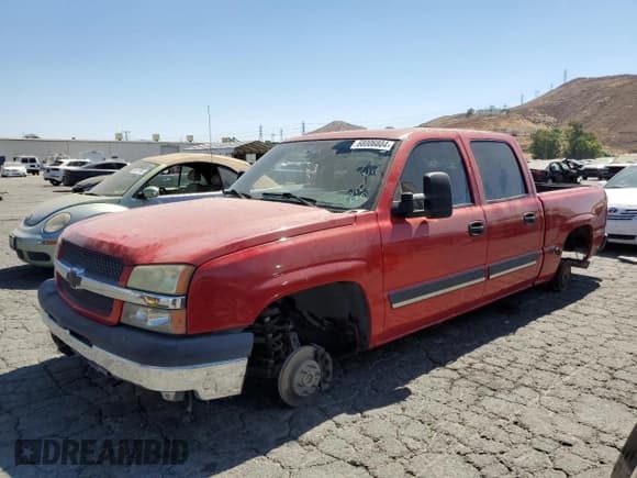 ✅ 2005 Chevrolet Silverado 1500 LS • VIN: 2GCEC13T751196247 • Лот: 68006804. Опубликован ранее на Copart с пробегом 213 137 миль. Бесплатный доступ к архиву аукционных продаж из США и подробный отчёт об истории автомобиля на DreamBid. Изображение 1.
