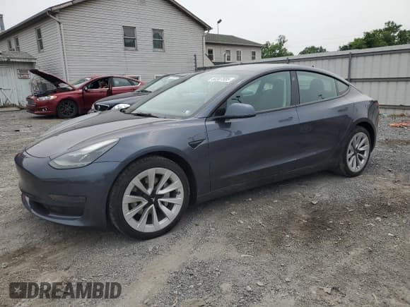 ✅ 2023 Tesla Model 3 • VIN: 5YJ3E1EA4PF465172 • Lot: 60307555. Wystawiony na Copart z przebiegiem 37 184 mil. Bezpłatny archiwum sprzedaży aukcyjnych z USA i szczegółowy raport historii pojazdu na DreamBid. Zdjęcie 1.