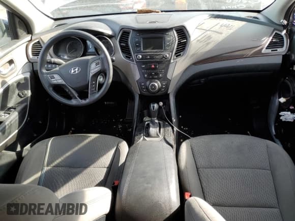 ✅ 2018 Hyundai Santa Fe 2.4L • VIN: 5XYZTDLB9JG549078 • Лот: 71850003. Опубликован ранее на Copart с пробегом Не указан. Бесплатный доступ к архиву аукционных продаж из США и подробный отчёт об истории автомобиля на DreamBid. Изображение 8.