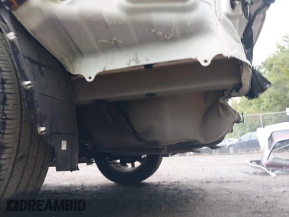 ✅ 2024 Hyundai Elantra SEL • VIN: KMHLM4DG8RU641513 • Lot: 43403885. Listed on IAAI with 33,573 mi. Free auction sales archive from the USA and detailed vehicle history report at DreamBid. Image 20.