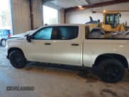 ✅ 2023 Chevrolet Silverado 1500 RST • VIN: 1GCUDEED3PZ204330 • Lot: 43409246. Listed on IAAI with 34,592 mi. Free auction sales archive from the USA and detailed vehicle history report at DreamBid. Image 14.