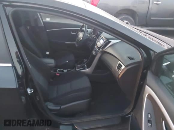 ✅ 2016 Hyundai Elantra • VIN: KMHD35LH1GU300295 • Lot: 43260626. Listed on IAAI with 84,947 mi. Free auction sales archive from the USA and detailed vehicle history report at DreamBid. Image 5.