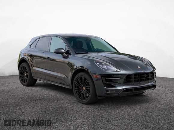✅ 2017 Porsche Macan Turbo • VIN: WP1AF2A56HLB60742 • Лот: 84441435. Опубликован ранее на Copart с пробегом 101 589 миль. Бесплатный доступ к архиву аукционных продаж из США и подробный отчёт об истории автомобиля на DreamBid. Изображение 1.