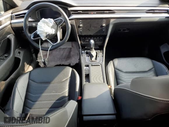 ✅ 2021 Volkswagen Arteon SEL Premium R-Line • VIN: WVWTR7AN0ME002555 • Лот: 55944793. Опубликован ранее на Copart с пробегом 13 638 миль. Бесплатный доступ к архиву аукционных продаж из США и подробный отчёт об истории автомобиля на DreamBid. Изображение 8.