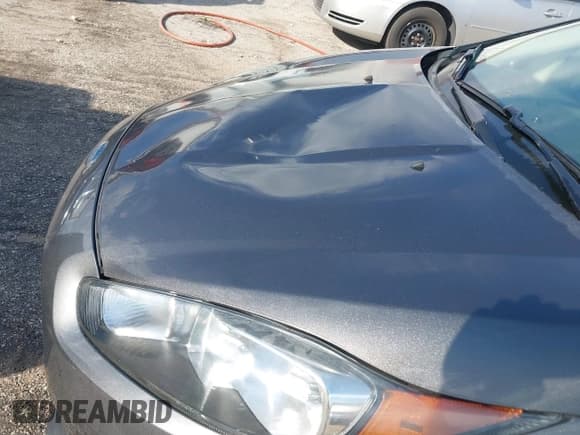 ✅ 2015 Ford Fiesta SE • VIN: 3FADP4BJ0FM161714 • Lot: 43296352. Wystawiony na IAAI z przebiegiem 73 868 mil. Bezpłatny archiwum sprzedaży aukcyjnych z USA i szczegółowy raport historii pojazdu na DreamBid. Zdjęcie 6.