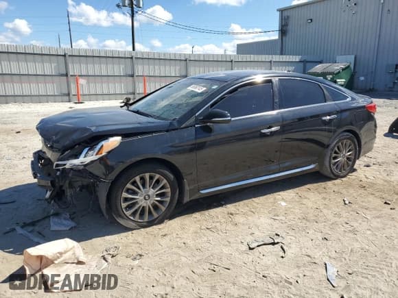 ✅ 2015 Hyundai Sonata Sport • VIN: 5NPE34AFXFH180039 • Лот: 86860145. Опубликован ранее на Copart с пробегом 158 226 миль. Бесплатный доступ к архиву аукционных продаж из США и подробный отчёт об истории автомобиля на DreamBid. Изображение 1.