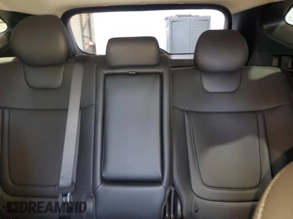 2025 Hyundai Tucson SEL Convenience с VIN 5NMJCCDE3SH501714, выставлен на аукционе Copart как лот 65800935 с пробегом 3 011 миль миль и Списание • Salvage title. История ставок и продаж доступна на DreamBid. Изображение 10.