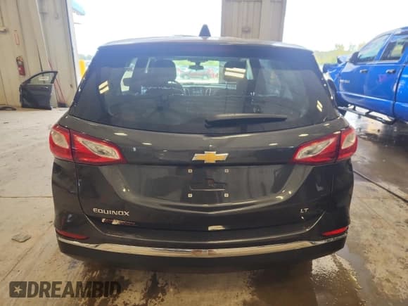 ✅ 2018 Chevrolet Equinox LT • VIN: 2GNAXJEV8J6189510 • Лот: 82136095. Опубликован ранее на Copart с пробегом 121 465 миль. Бесплатный доступ к архиву аукционных продаж из США и подробный отчёт об истории автомобиля на DreamBid. Изображение 6.