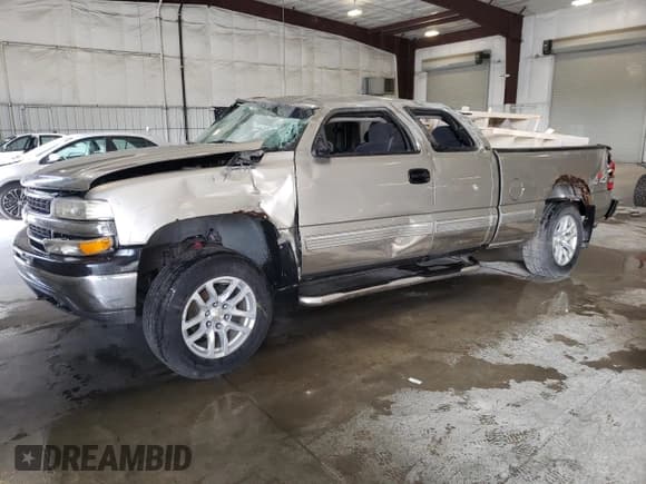 ✅ 2001 Chevrolet Silverado 1500 LT • VIN: 1GCEK19TX1E216333 • Lot: 76453664. Wystawiony na Copart z przebiegiem 159 485 mil. Bezpłatny archiwum sprzedaży aukcyjnych z USA i szczegółowy raport historii pojazdu na DreamBid. Zdjęcie 1.
