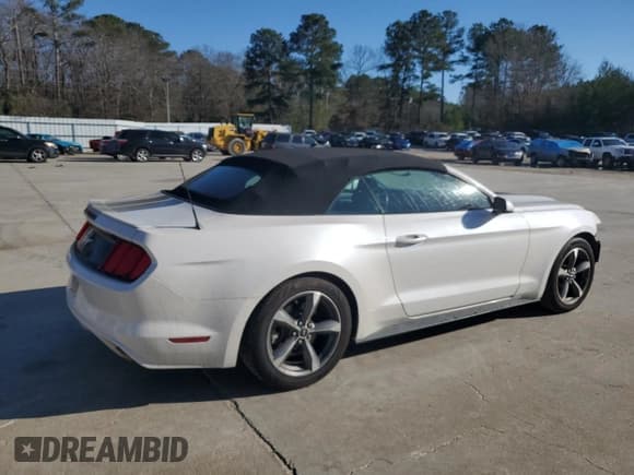 ✅ 2017 Ford Mustang V6 • VIN: 1FATP8EM2H5226404 • Lot: 43630565. Listed on Copart with 155,477 mi. Free auction sales archive from the USA and detailed vehicle history report at DreamBid. Image 3.