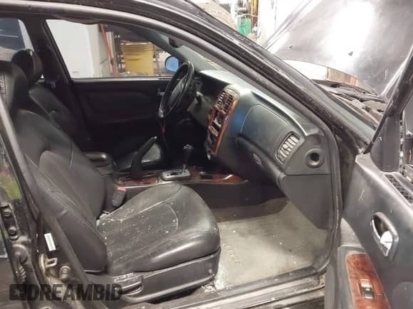 2003 Hyundai Sonata GLS с VIN KMHWF35H33A782779, выставлен на аукционе IAAI как лот 41702937 с пробегом 285 264 миль миль и . История ставок и продаж доступна на DreamBid. Изображение 5.