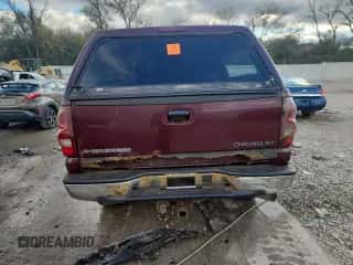 2003 Chevrolet Silverado 2500HD LT z VIN 1GCHK29U83E145731, wystawiony jako Copart lot #89863395 z przebiegiem 144 055 mil mil oraz Czysty tytuł • Clean title. Historia ofert i sprzedaży dostępna na DreamBid. Obrazek 6.