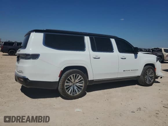 ✅ 2023 Jeep Grand Wagoneer Series III • VIN: 1C4SJSGP1PS573766 • Lot: 74367284. Listed on Copart with 29,328 mi. Free auction sales archive from the USA and detailed vehicle history report at DreamBid. Image 3.