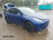 ✅ 2024 Tesla Model Y Long Range • VIN: 7SAYGAEE6RF988976 • Lot: 42380729. Wystawiony na IAAI z przebiegiem 15 739 mil. Bezpłatny archiwum sprzedaży aukcyjnych z USA i szczegółowy raport historii pojazdu na DreamBid. Zdjęcie 1.