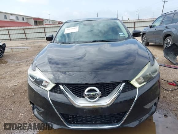 ✅ 2016 Nissan Maxima Platinum • VIN: 1N4AA6AP1GC903952 • Lot: 42687562. Listed on IAAI with 159,476 mi. Free auction sales archive from the USA and detailed vehicle history report at DreamBid. Image 13.