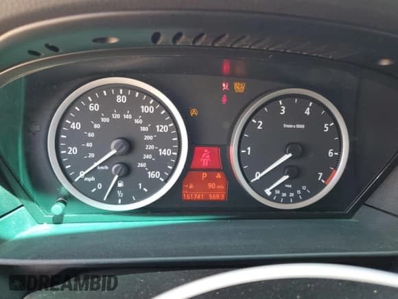 ✅ 2004 BMW 5 Series 525i • VIN: WBANA53574B854224 • Lot: 61869435. Wystawiony na Copart z przebiegiem 161 741 mil. Bezpłatny archiwum sprzedaży aukcyjnych z USA i szczegółowy raport historii pojazdu na DreamBid. Zdjęcie 9.