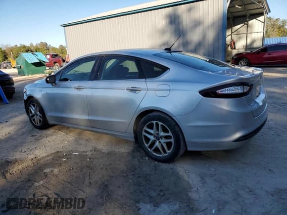 ✅ 2016 Ford Fusion SE • VIN: 3FA6P0H75GR360257 • Lot: 91790095. Wystawiony na Copart z przebiegiem 158 232 mil. Bezpłatny archiwum sprzedaży aukcyjnych z USA i szczegółowy raport historii pojazdu na DreamBid. Zdjęcie 2.