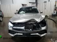 ✅ 2020 Mercedes-Benz GLC 300 • VIN: WDC0G8EB0LF755293 • Lot: 93411375. Wystawiony na Copart z przebiegiem 57 094 mil. Bezpłatny archiwum sprzedaży aukcyjnych z USA i szczegółowy raport historii pojazdu na DreamBid. Zdjęcie 5.