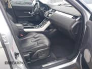 ✅ 2015 Land Rover Range Rover Evoque Pure Premium • VIN: SALVR2BG6FH070994 • Lot: 41536880. Wystawiony na IAAI z przebiegiem 59 173 mil. Bezpłatny archiwum sprzedaży aukcyjnych z USA i szczegółowy raport historii pojazdu na DreamBid. Zdjęcie 5.