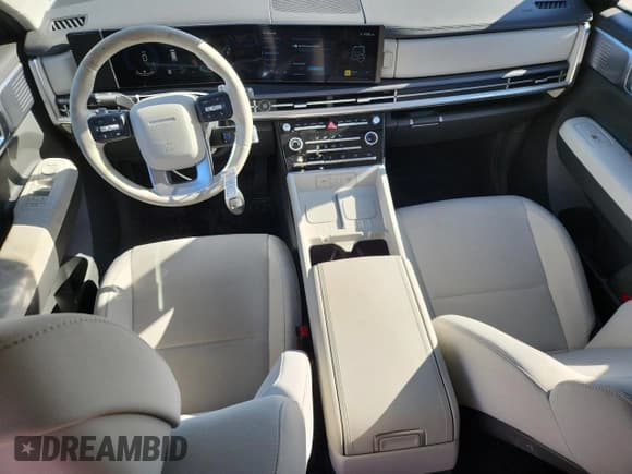 ✅ 2025 Hyundai Santa Fe SE • VIN: 5NMP14GL3SH110093 • Lot: 62603005. Listed on Copart with 6,931 mi. Free auction sales archive from the USA and detailed vehicle history report at DreamBid. Image 8.