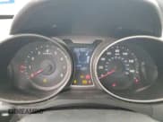 ✅ 2017 Hyundai Veloster Value Edition • VIN: KMHTC6AD7HU308971 • Lot: 83349544. Wystawiony na Copart z przebiegiem 152 450 mil. Bezpłatny archiwum sprzedaży aukcyjnych z USA i szczegółowy raport historii pojazdu na DreamBid. Zdjęcie 9.