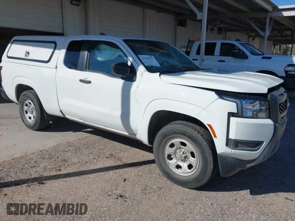 ✅ 2025 Nissan Frontier SV • VIN: 1N6ED1CM5SN631215 • Лот: 43268457. Опубликован ранее на IAAI с пробегом 10 340 миль. Бесплатный доступ к архиву аукционных продаж из США и подробный отчёт об истории автомобиля на DreamBid. Изображение 1.