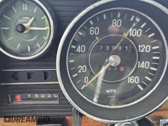 ✅ 1972 Mercedes-Benz 280 • VIN: XXX1086712015098 • Lot: 93092255. Listed on Copart with 73,981 mi. Free auction sales archive from the USA and detailed vehicle history report at DreamBid. Image 8.