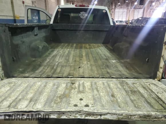 ✅ 2009 GMC Sierra 1500 • VIN: 1GTHC44K99E143963 • Лот: 46237435. Опубликован ранее на Copart с пробегом 463 492 миль. Бесплатный доступ к архиву аукционных продаж из США и подробный отчёт об истории автомобиля на DreamBid. Изображение 6.