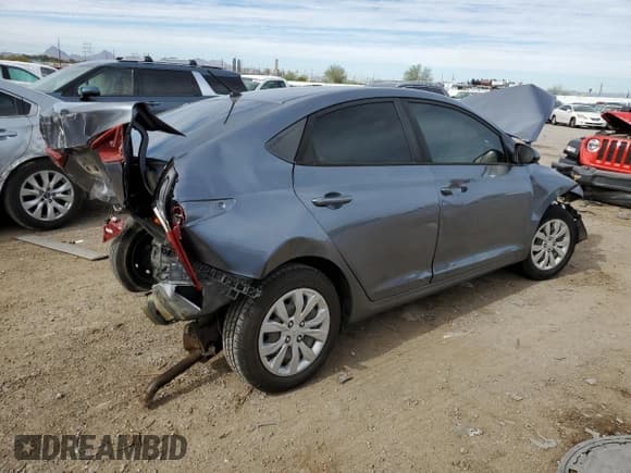 ✅ 2018 Hyundai Accent SEL • VIN: 3KPC24A36JE006210 • Lot: 79700874. Listed on Copart with Not provided. Free auction sales archive from the USA and detailed vehicle history report at DreamBid. Image 3.