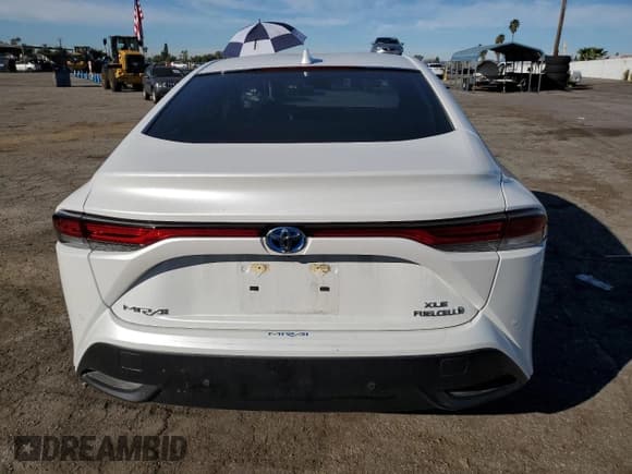 ✅ 2022 Toyota Mirai XLE • VIN: JTDAAAAA7NA006474 • Lot: 40743794. Wystawiony na Copart z przebiegiem 21 672 mil. Bezpłatny archiwum sprzedaży aukcyjnych z USA i szczegółowy raport historii pojazdu na DreamBid. Zdjęcie 6.